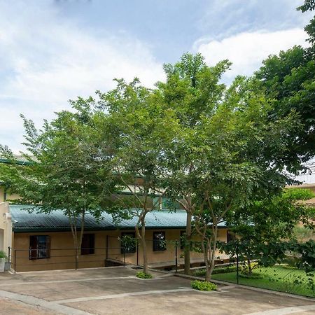 Melheim Kandy Villas Экстерьер фото