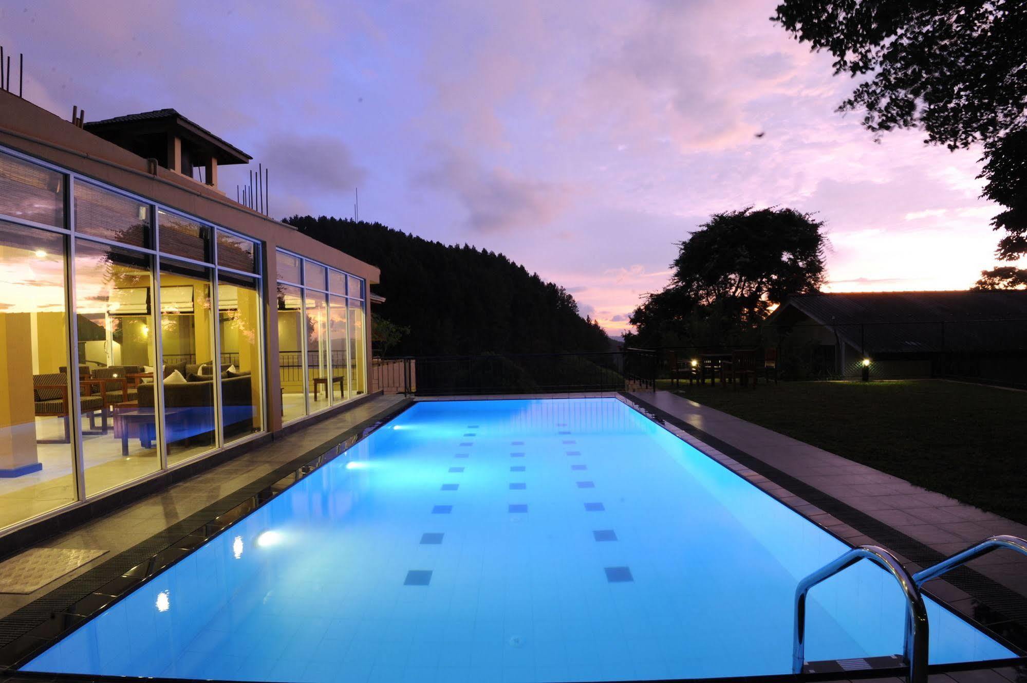 Melheim Kandy Villas Экстерьер фото