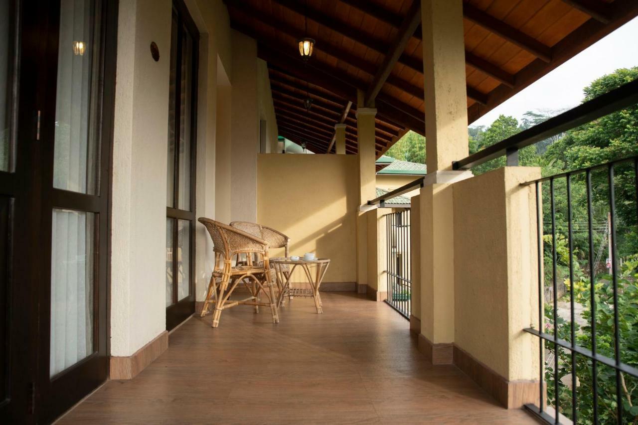 Melheim Kandy Villas Экстерьер фото
