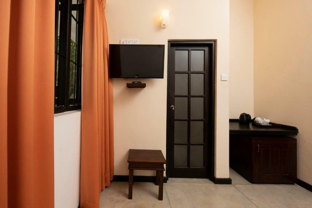 Melheim Kandy Villas Экстерьер фото